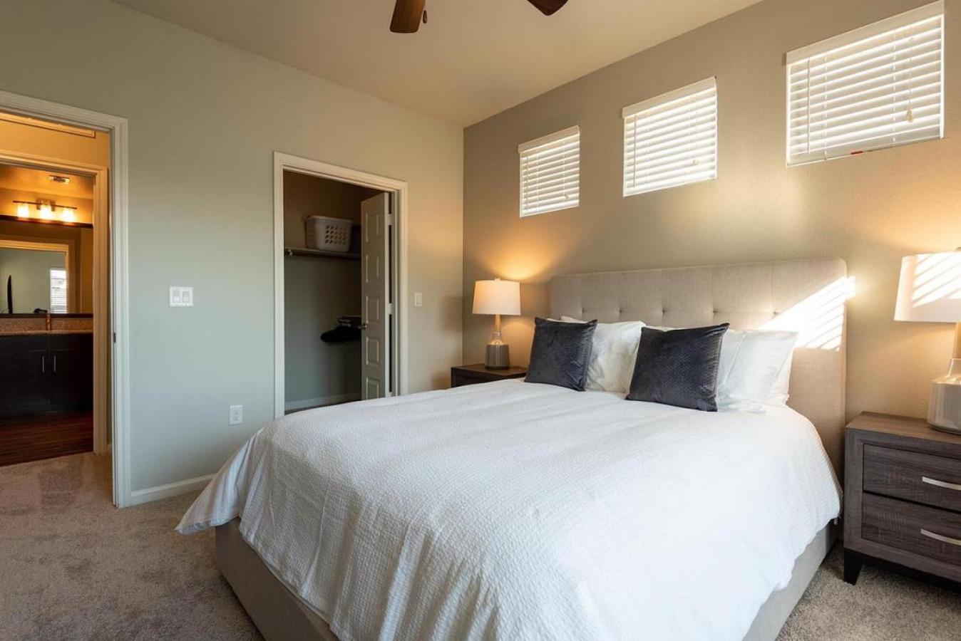 Landing At Bridge At Southpark Meadows - 2 Bedrooms In Slaughter Creek Austin Exterior photo