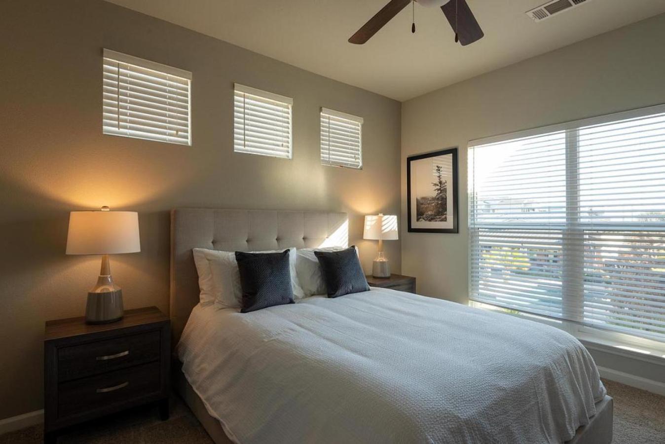Landing At Bridge At Southpark Meadows - 2 Bedrooms In Slaughter Creek Austin Exterior photo